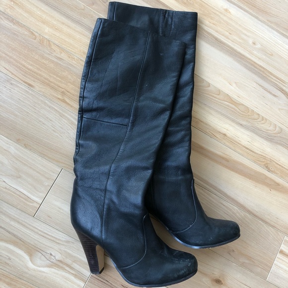 designer leather boots (slouchy) - Picture 4 of 12